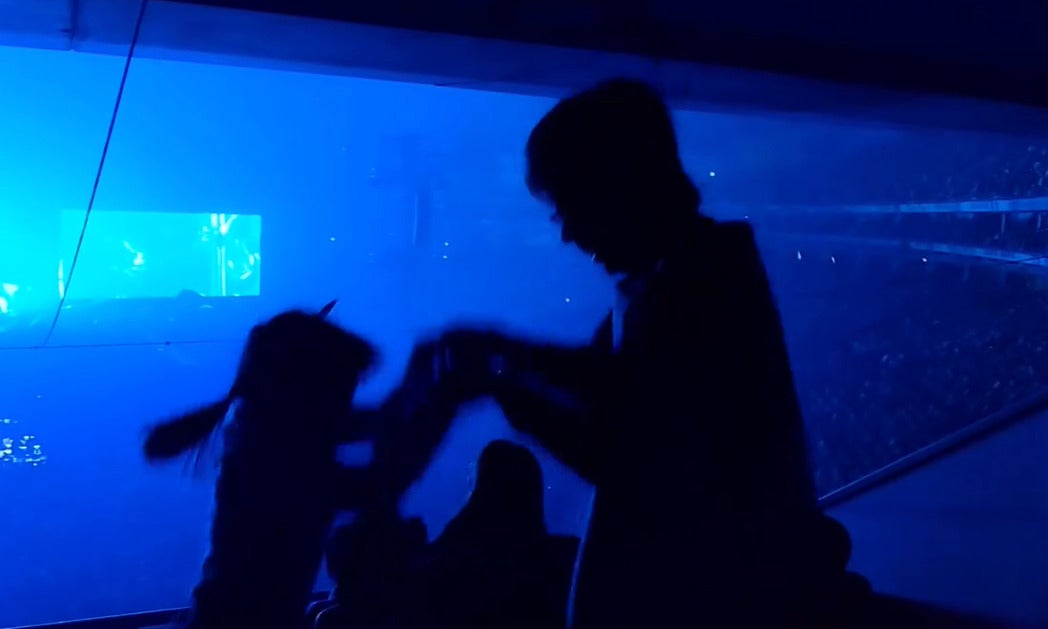 King Gnu 井口理が号泣？「喉枯らして歌ってよかったな」