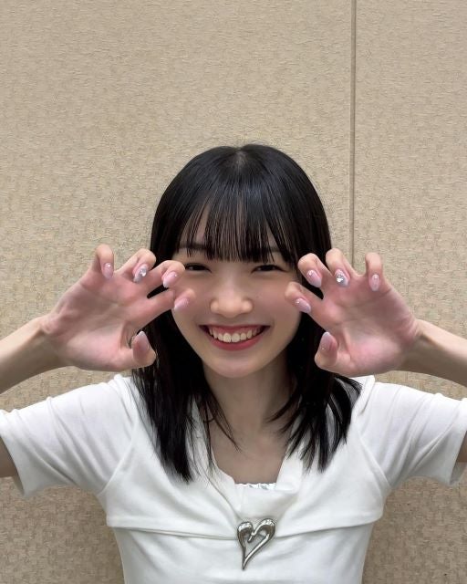 「セルフネイルでガオーッ！」モー娘。山﨑愛生の最新ショットが可愛すぎると話題！