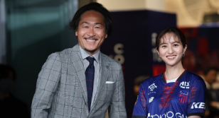 「あの熱狂、再び！」石川直宏、国立でのトーク＆解説ショットにファン感動