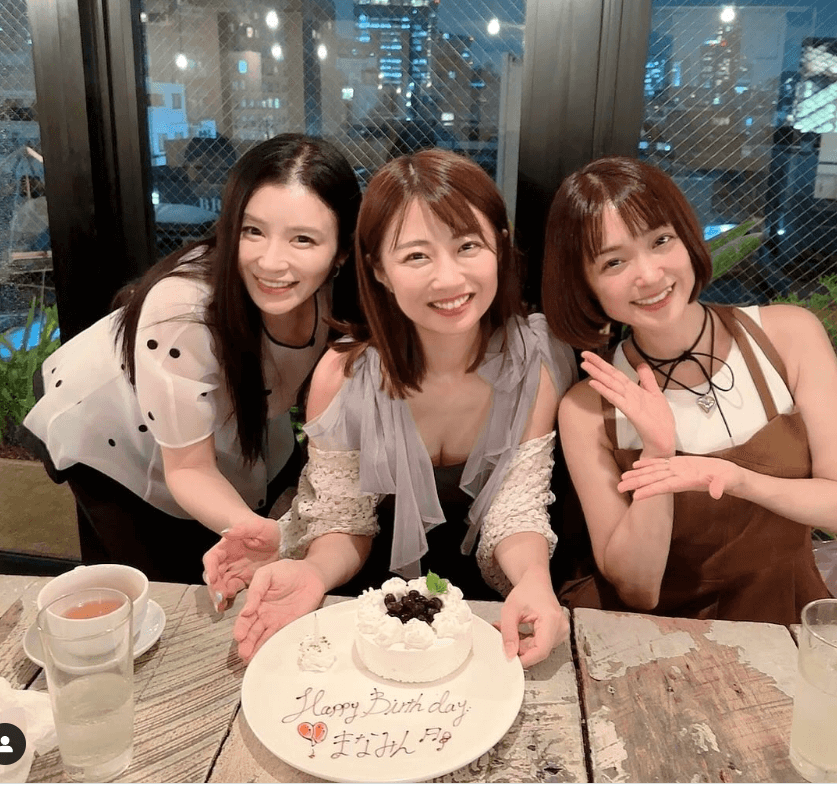 「手島優が可愛い後輩・古川真奈美を祝福！アラフォーを迎える友情の瞬間」