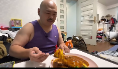 クロちゃん、カレンちゃんの冷蔵庫で「ありものご飯」！