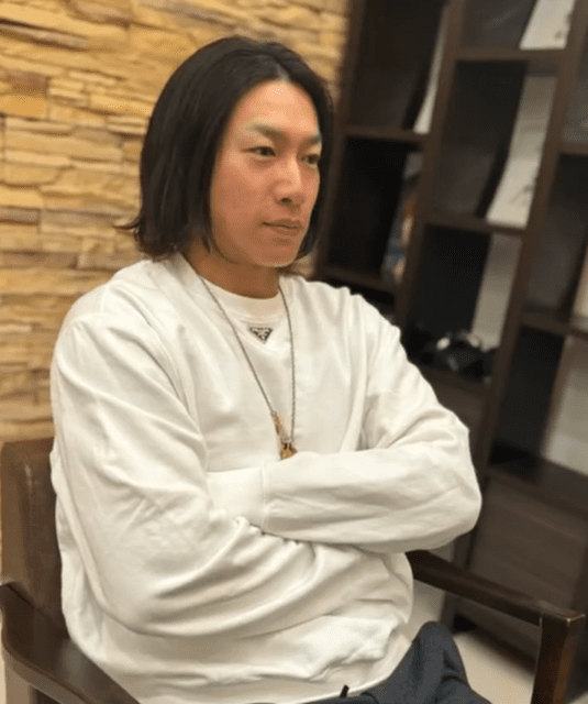 「短い方がやっぱりかっこいいです😍」柳田悠岐のイメチェンに歓喜の声💬