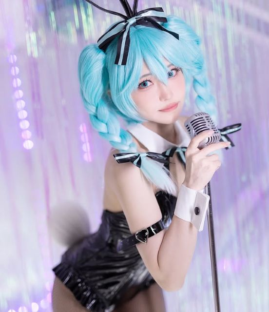 激カワコスプレイヤー・小鳥遊ゆあ、インスタで魅せた『初音ミク×バニー』コスショットにファンメロメロ⁉