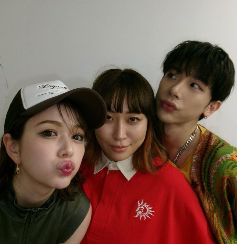 「俺らめっちゃヤンキー！」村重杏奈が仲良しショットを公開