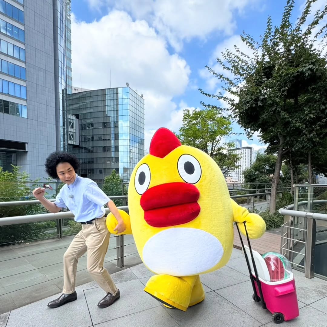 「どちらへお出かけ？」くぼてんき、スイカを持ったそらジローとのお出かけの様子を公開？！