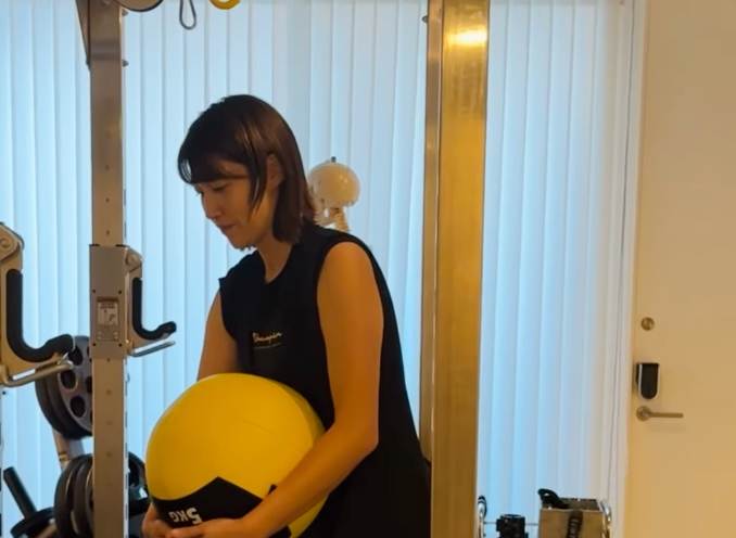挑戦と成長！元バレーボール日本代表・狩野舞子、ななトレでバランス強化