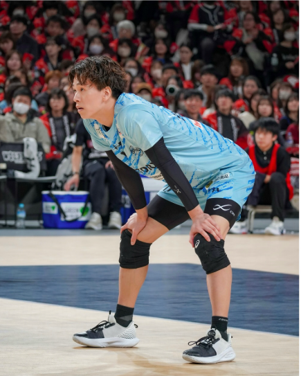 1万4000人超の前で快勝　サンバーズ藤中颯志、闘志あふれる写真を公開