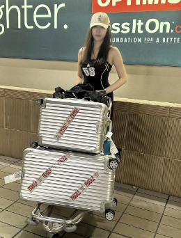 進藤もも、ハワイでの寝起きショットもファンを魅了！