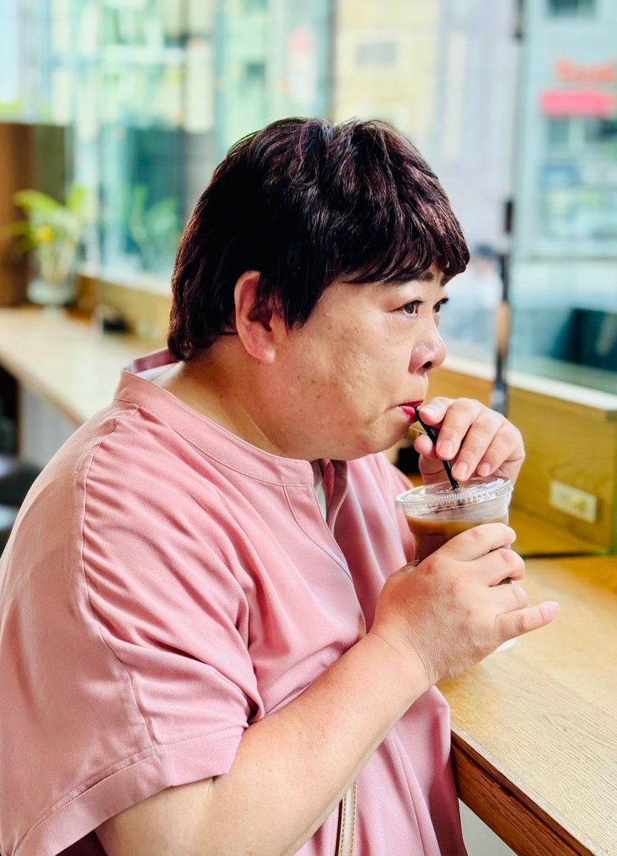 人気お笑い芸人の性別不詳・看護師長役が話題「オーラある」「本当にこういう看護師いる」