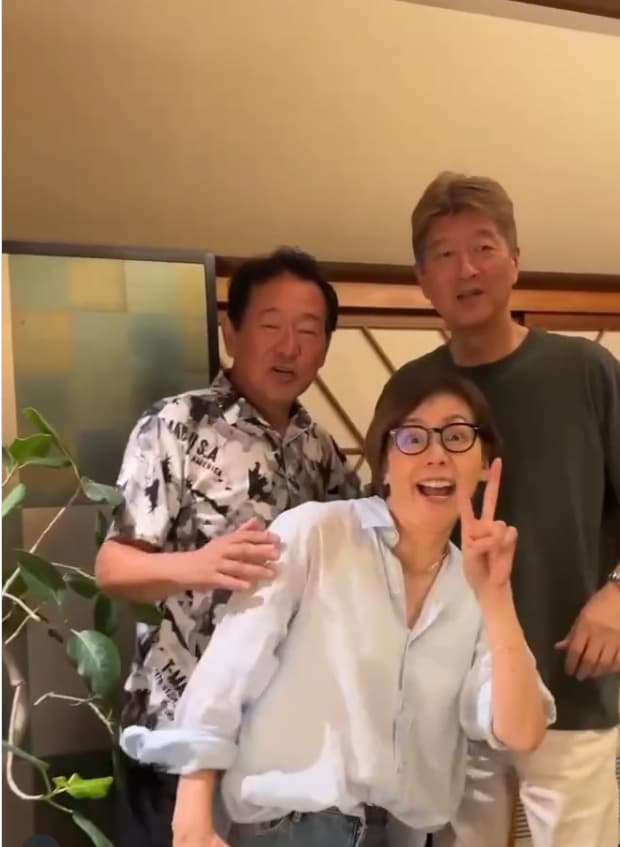 「良い関係性だなぁ...」元バドミントン選手・陣内貴美子、川口和久&金石昭人と映り込み！