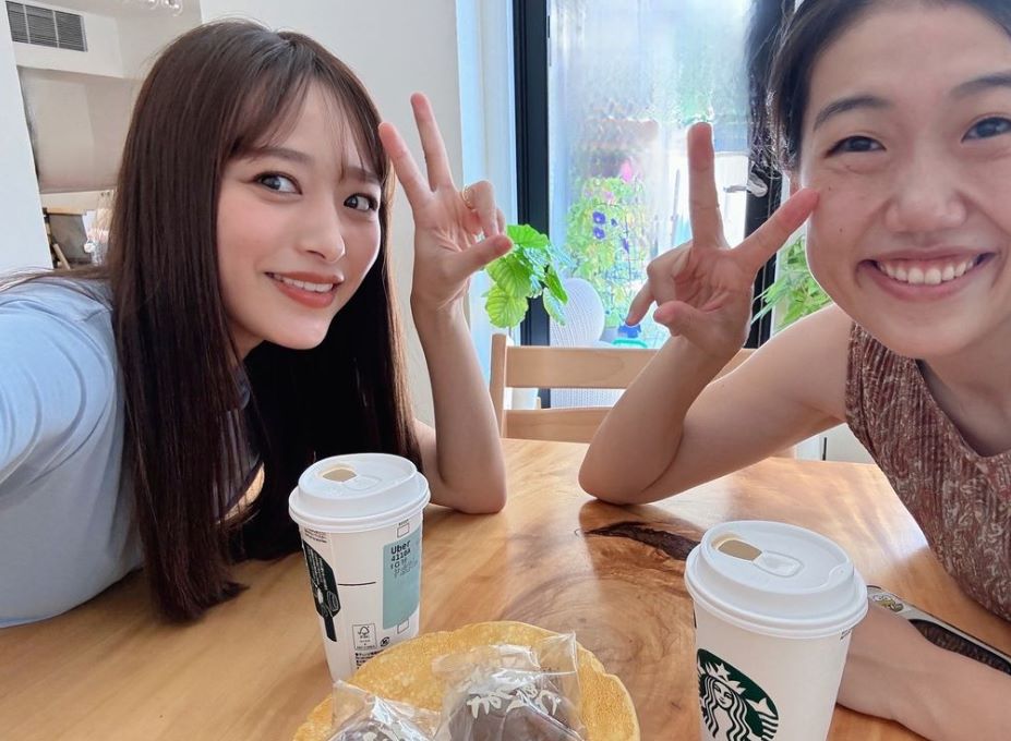 近藤千尋 子ども達とのおうち時間を満喫 人気タレント達も続々訪問