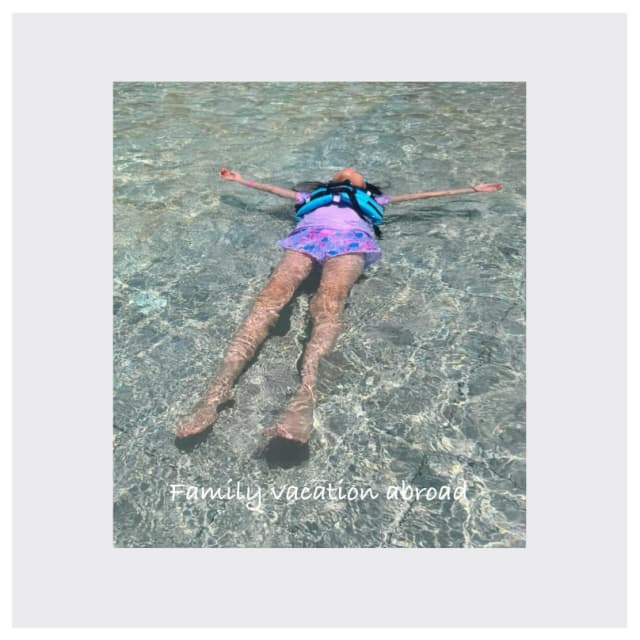 海外旅行中の吉瀬美智子、次女の写真をインスタ投稿「脚長いですね」の声