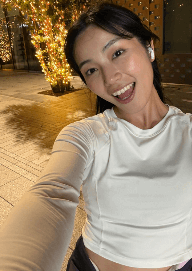 「ワイも馬乗りたい。」話題の走る美女優の”最高な1日”、ヘソ出しキュートなラン＆乗馬ムービー公開でファン歓喜！