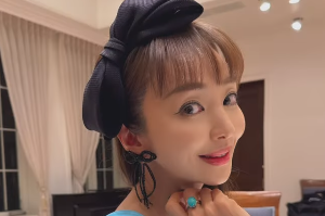 「50歳の記念に感謝の夜」神田うの、デザイナー時代の“戦友”との再会ディナーが話題に