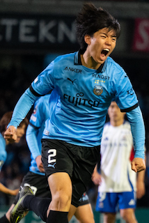 ”大注目”川崎フロンターレ・高井幸大の劇的ヘッド弾に「半端ないって！高すぎるよ」