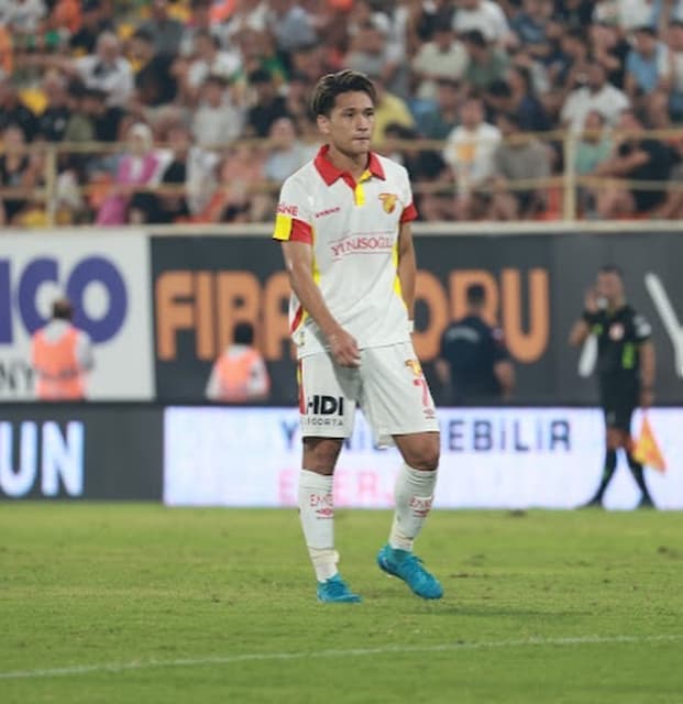 松木玖生 新天地デビューを報告！