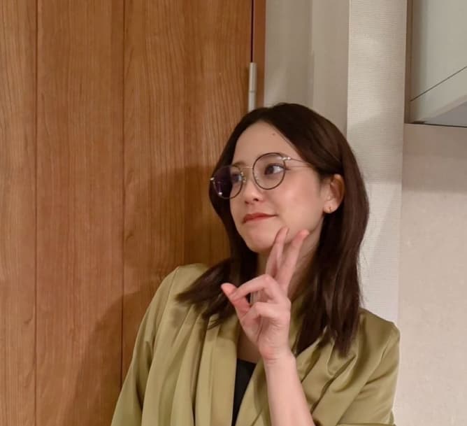 「うむ。かわいいデス」山崎紘菜が自身出演ドラマの第4話を告知！