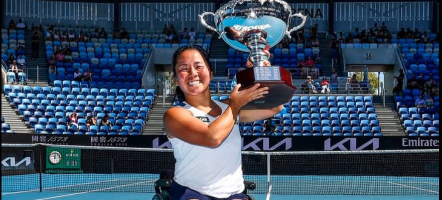 車いすテニス・上地結衣　全豪OP優勝！！