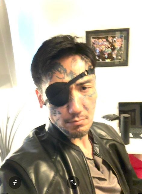 瓜田純士が実写版「龍が如く」のキャストに名乗り 眼帯姿を披露