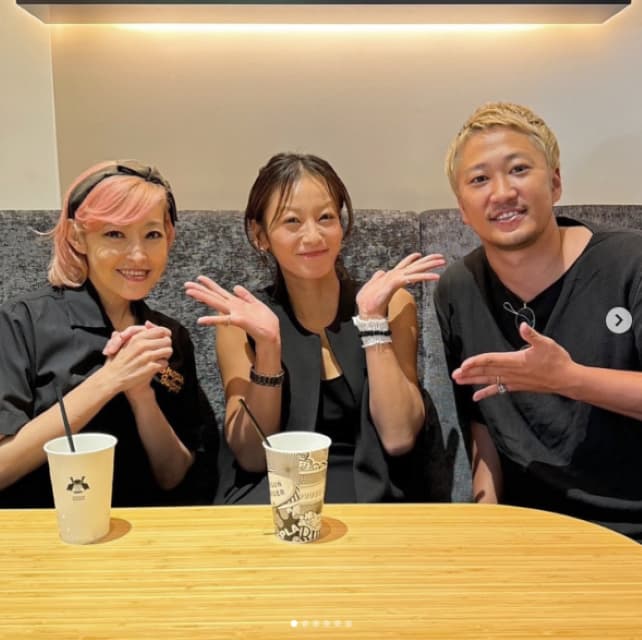西山茉希、いまや世界にまで広がるあの店で待ち合わせ！