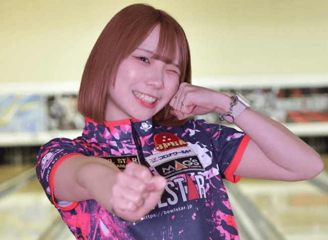 「おぉ！スターの仲間入り」美女プロボウラー、ナイスポージングと共にPリーグの出演報告！エール続々「おめでとうございます！」