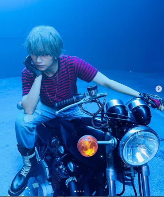 アイドル 中島健人 ワイルドな写真を公開！カッコよいと話題に！