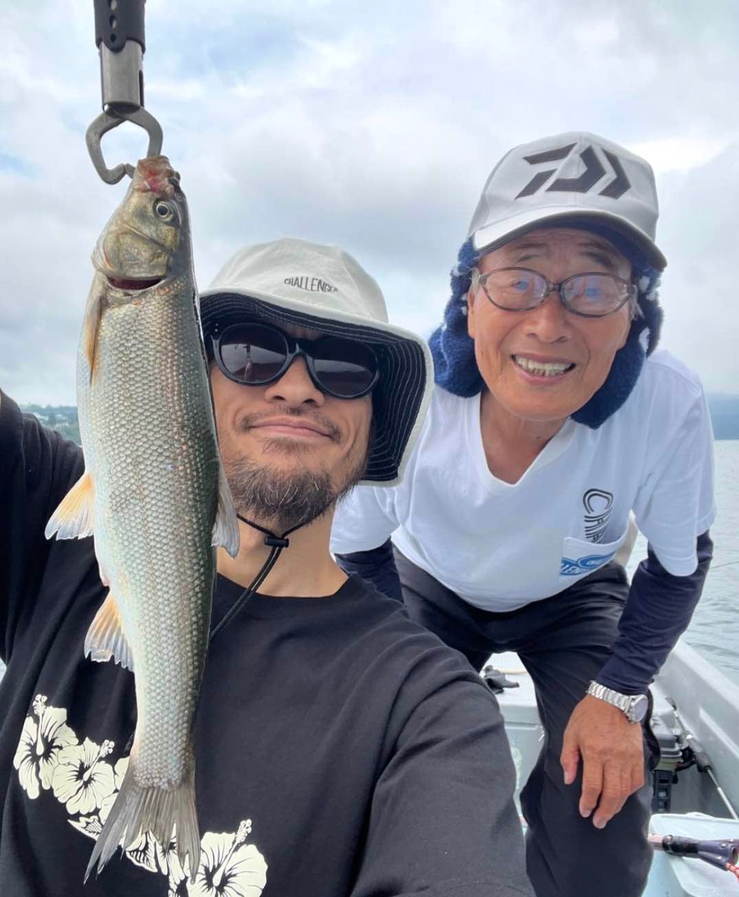 「オレ スマイル」漢・長瀬智也が大海原へ