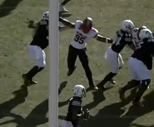 NFL 話題沸騰！シャデュール・サンダースの“予告編級”ハイライトにNFL公式も注目