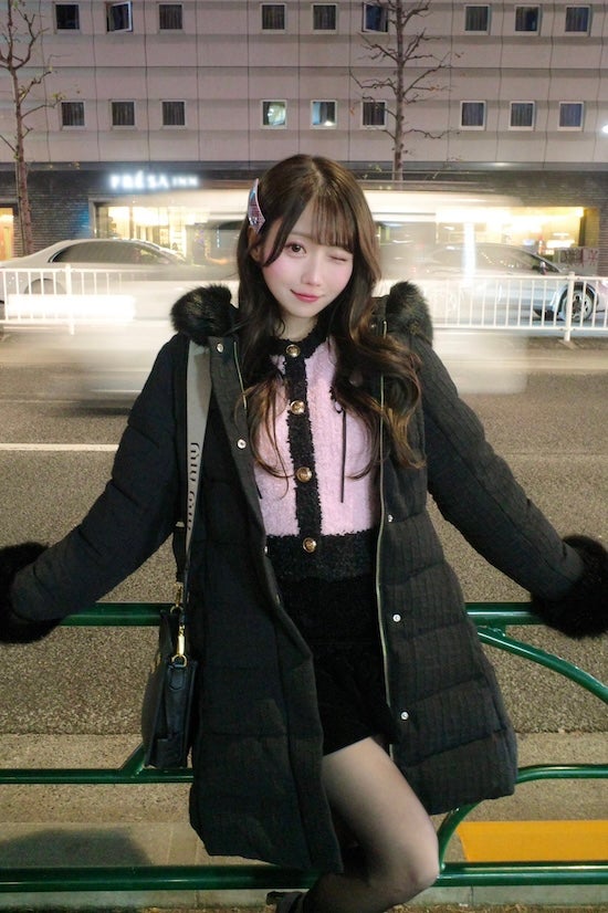 大谷映美里の可愛すぎる黒ピンクコーデに絶賛の声「だいすきすぎるわね」