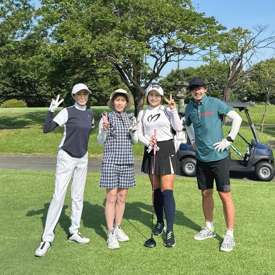 どんな、つながりがあるのか不思議だけど超豪華メンバーのゴルフ会をこれまた大女優がインスタ公開が話題に！！
