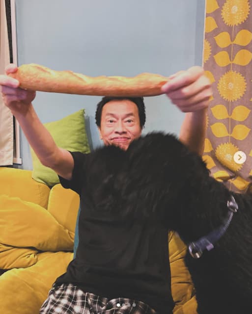 遠藤憲一が愛犬と駆け引き！？