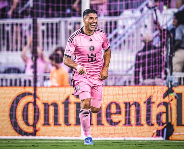 スアレス マイアミプレーオフ進出を喜ぶ！