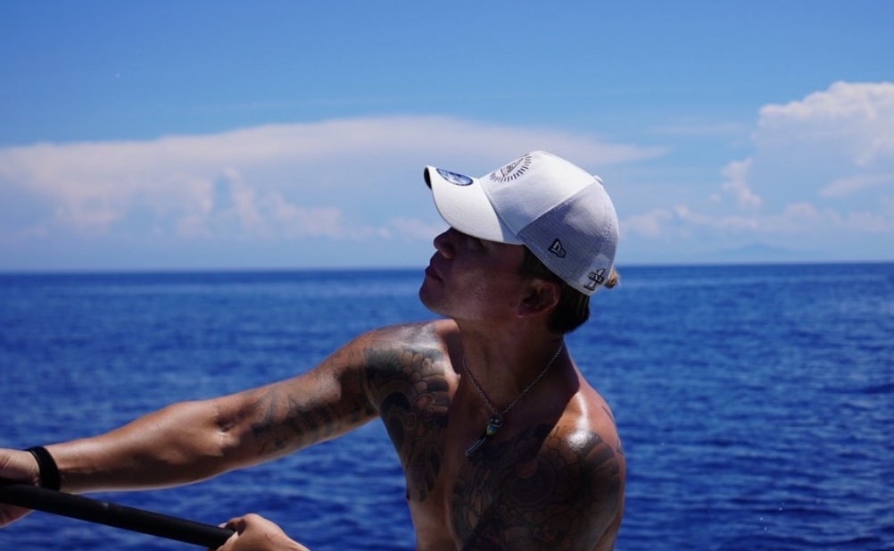 BD人気選手の海ショットが"かっこよすぎる"と話題