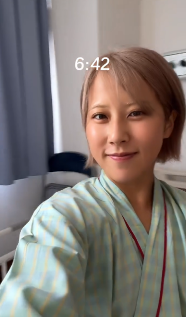 左肩手術の美女マルチアスリート、