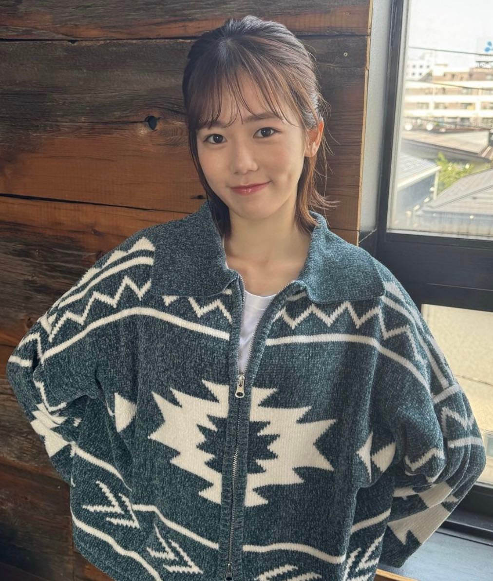 あの女性人気タレントがオフショット公開！「秋物先取り」