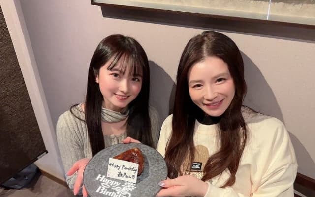 「久しぶりに会えてうれしい」元モー娘。森戸知沙希が手島優との2ショットを披露