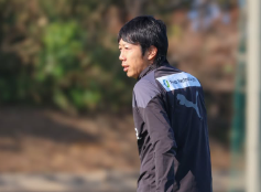 中村憲剛、沖縄キャンプでの充実ショットを投稿！