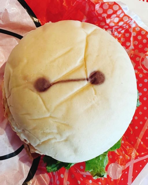 「ベイマ。」投稿の有吉弘行は「あの夢の国」へ…？