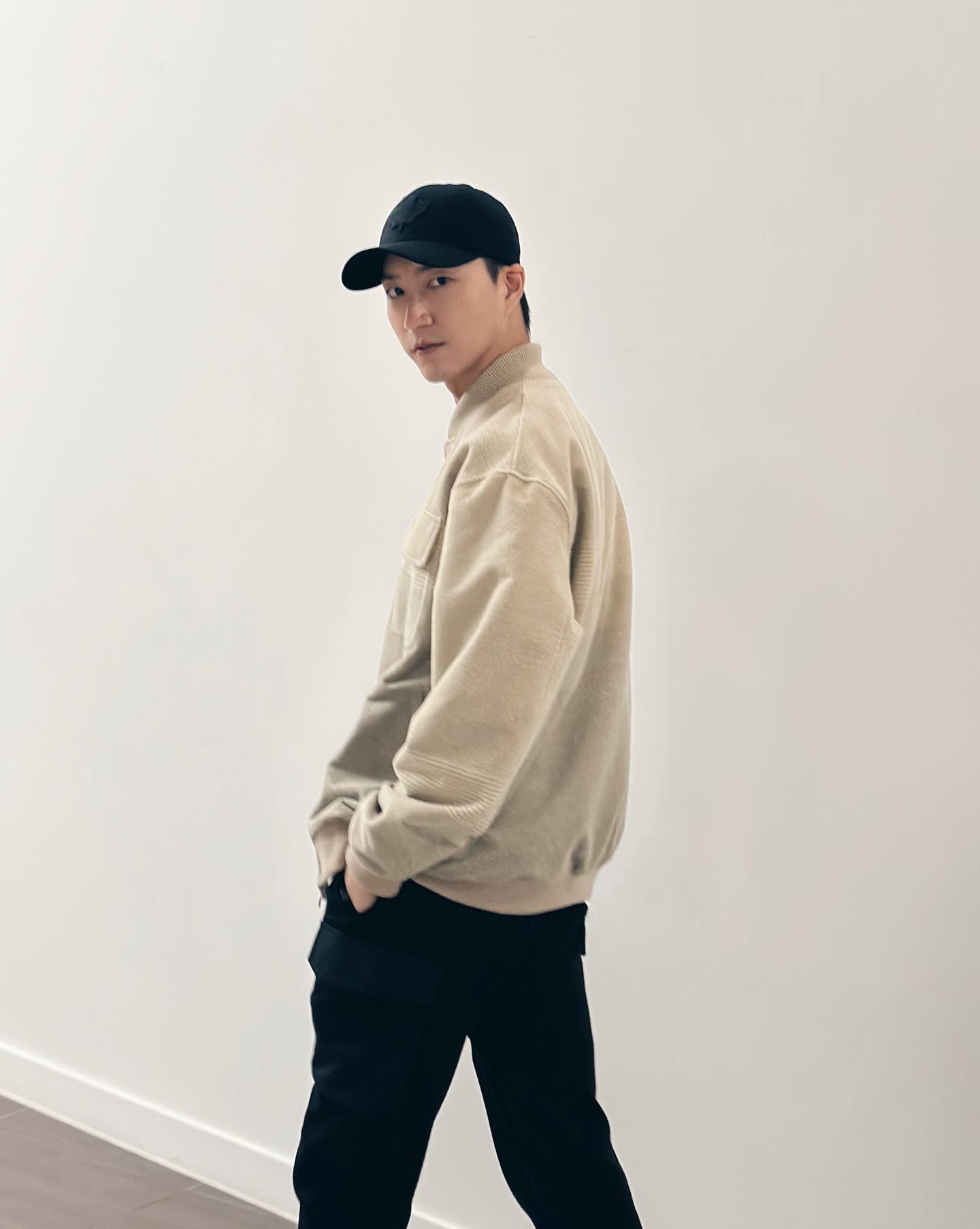 福原愛元夫・江宏傑 "意味深"な投稿が話題に「なにがあっても応援します」の声