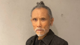 「鶴ちゃん、渋すぎる！」片岡鶴太郎の“極上コーデ”にファン熱視線！