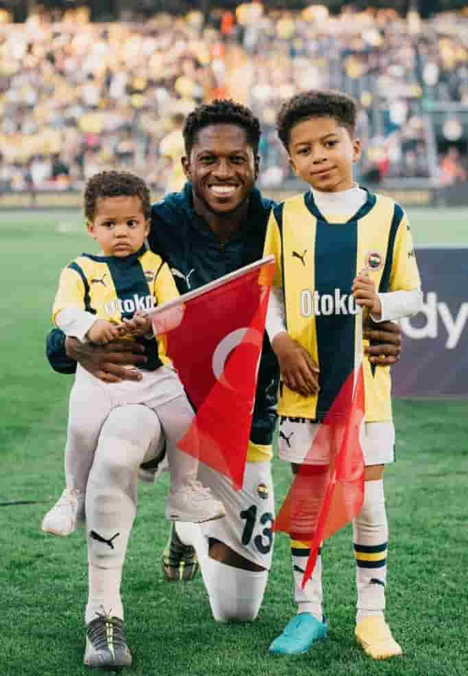 フレッジがシーズン終了を報告！家族と感謝のメッセージを投稿