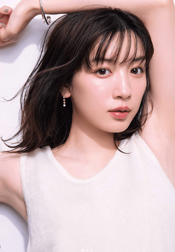 永野芽郁、『美的』9月号の表紙に登場！！