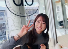 皆藤愛子、杉崎美香と展示会＆お茶デート！「ずっとお喋りしていました」