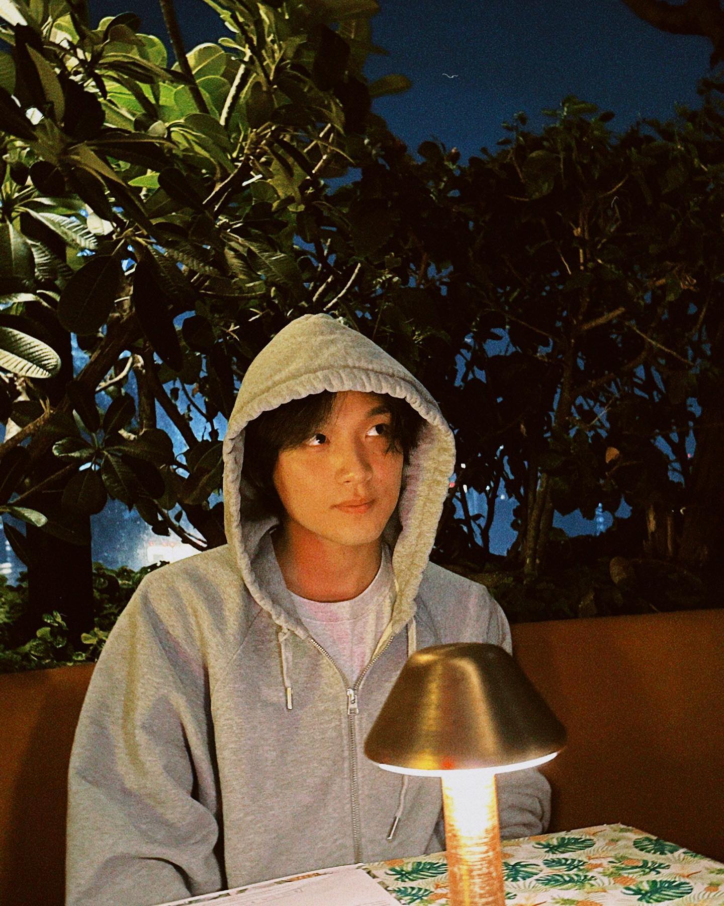 NCT127・へチャンがタイでのオフショットを公開🇹🇭💚「Love you so much 😍🐻」