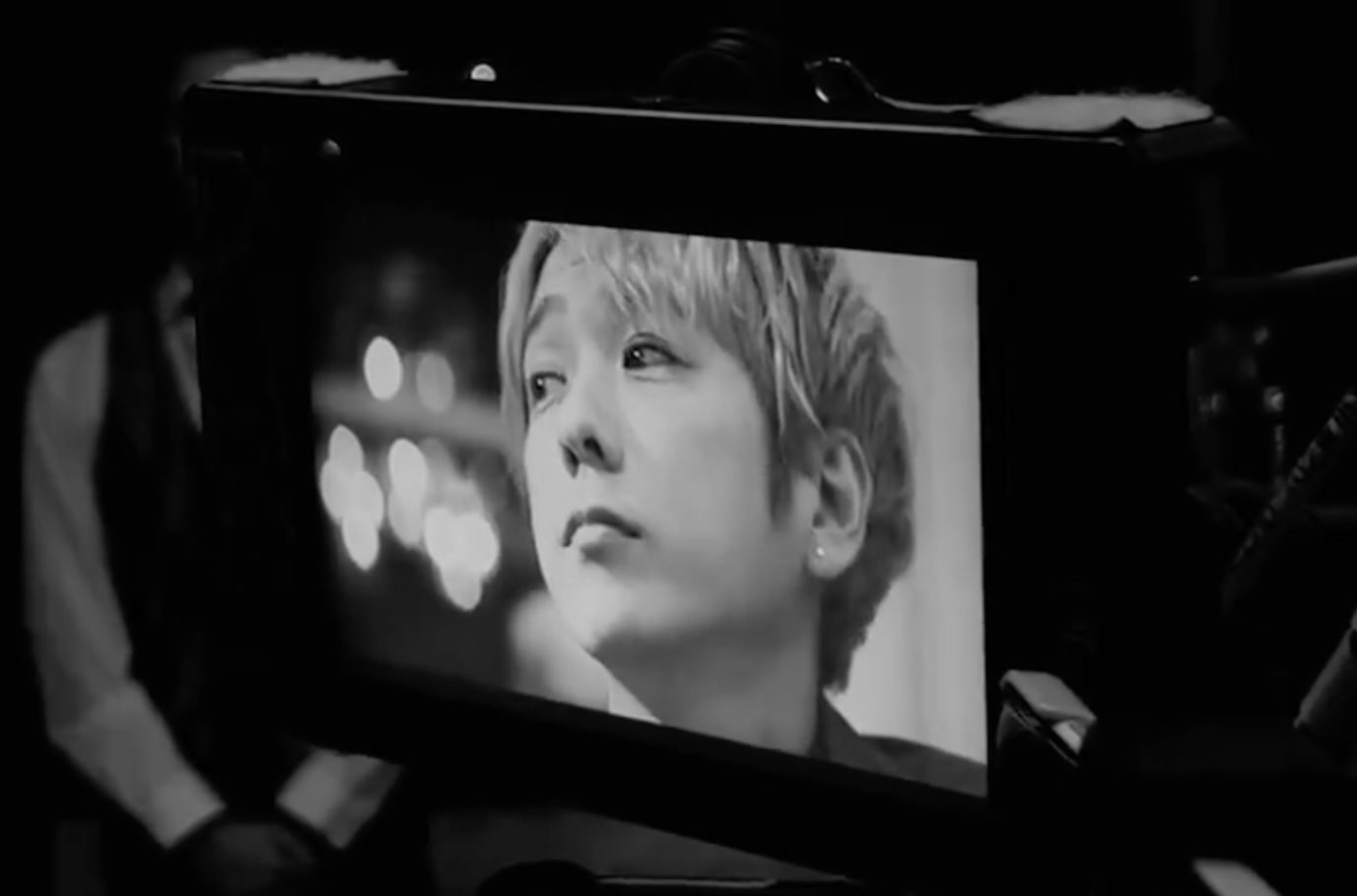 新人韓国俳優が「カッコ良すぎる」二宮和也の“不意打ちショット”を撮影