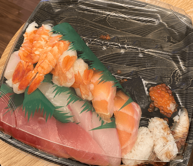 人気お笑い芸人 クリスマスイブの食事がまさかの…同情の声も