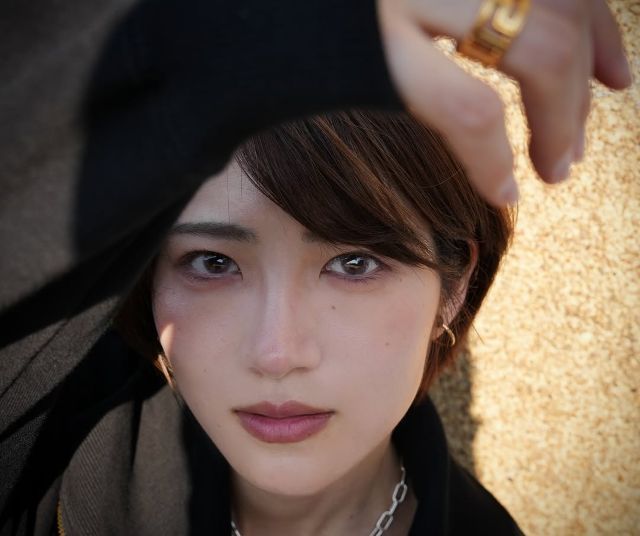 「魅了されました」と話題に！元乃木坂46・若月佑美 ドアップ顔写真が可愛すぎる！