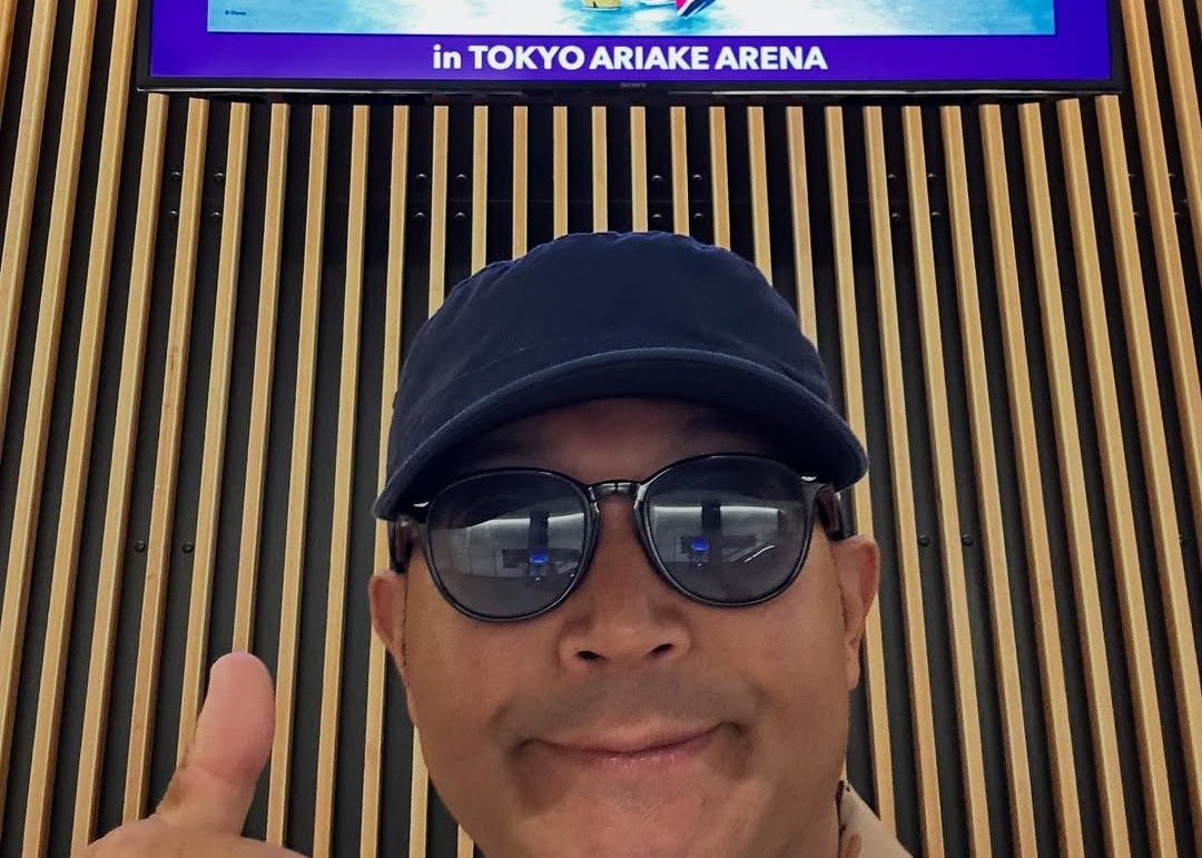 山口智充が『ディズニー・オン・アイス』を観覧　家族で楽しめる華やかなステージに感動