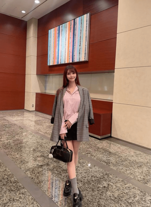 「滅茶苦茶可愛い」！あの美女インフルエンサーのオフショットが可愛すぎると話題に