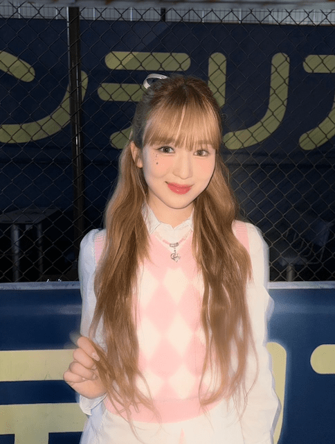 まるで天使と悪魔！？ME:Iがメンバーの最新ショットを公開